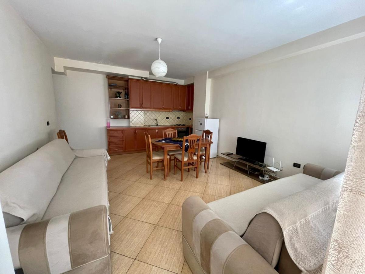 Ed's Near City Center Apartamento *